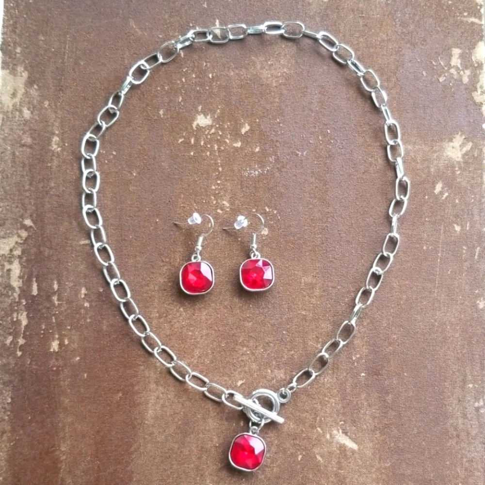 Red Stone Earring & Necklace Set